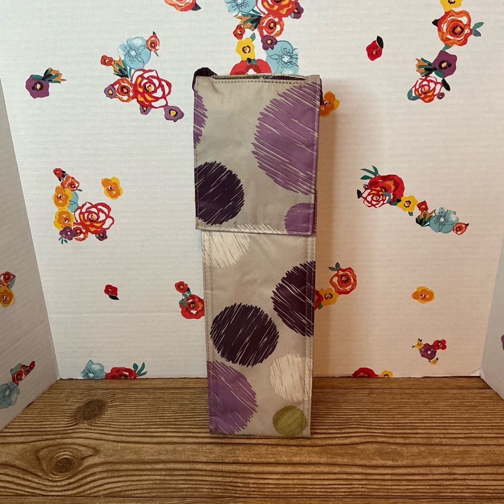 Thirty-one Wine Carrier